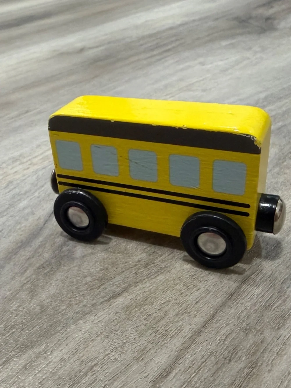 Melissa & Doug Wooden Magnetic Train Cars Lot of 4